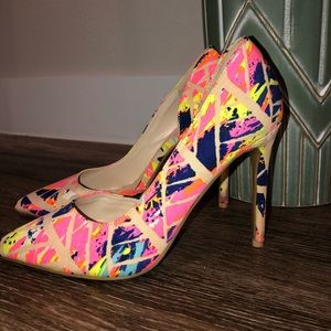 Neon pointy heels size 9